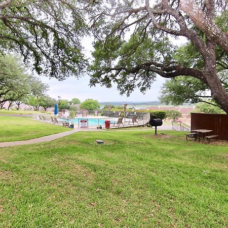 Sierra Bella Apartment Canyon Lake Exterior photo