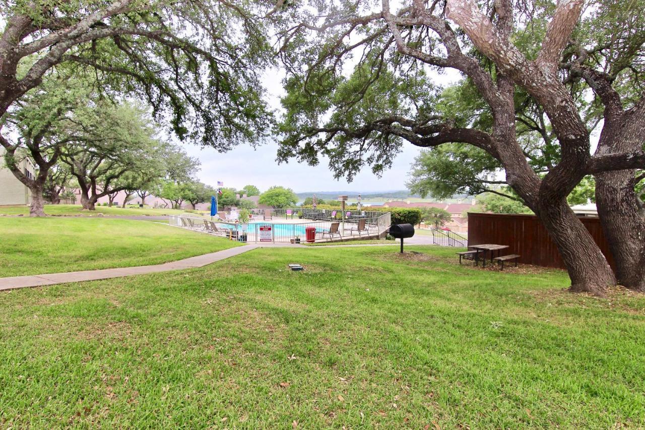 Sierra Bella Apartment Canyon Lake Exterior photo